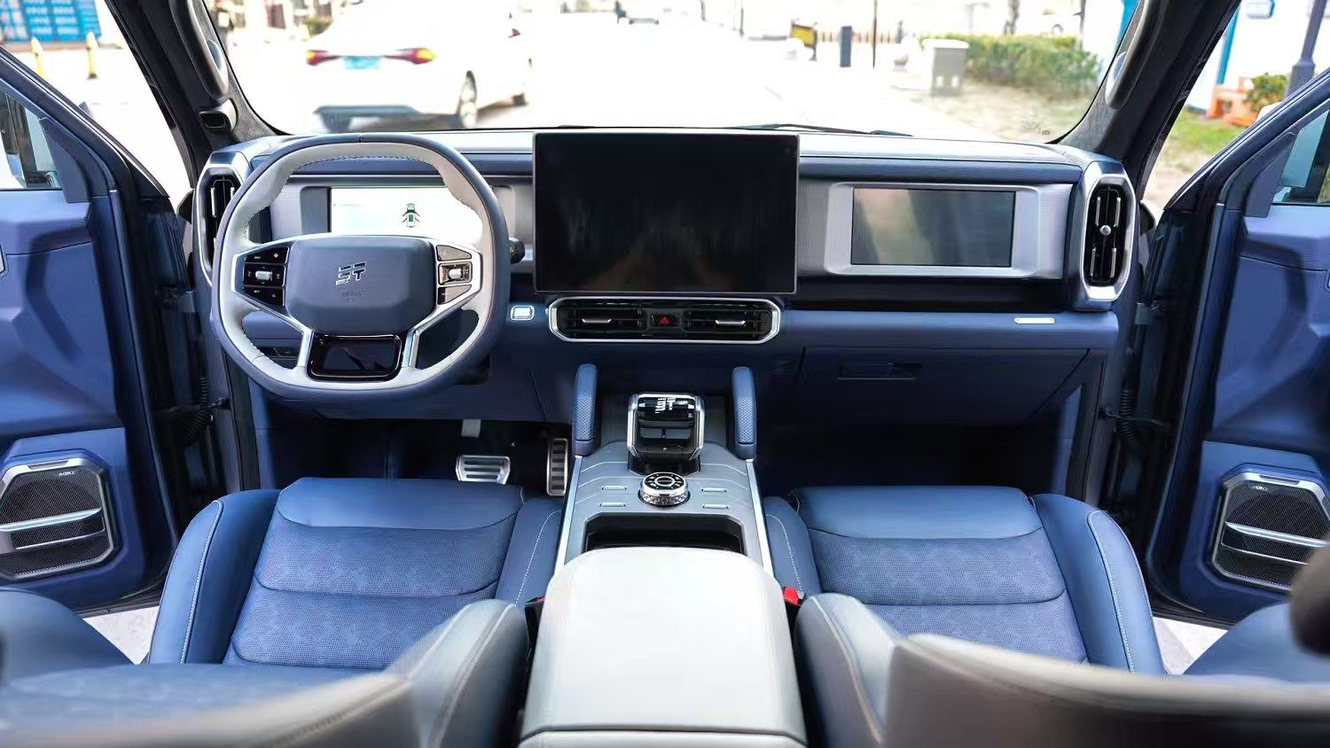 Yichun Xingyue Paipai Car Trading Co., Ltd