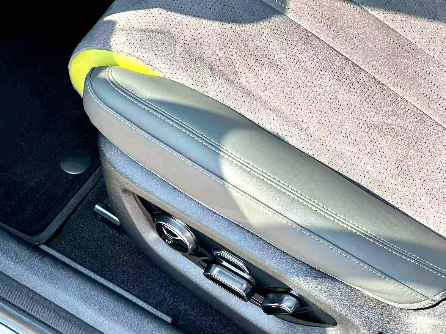 Yichun Xingyue Paipai Car Trading Co., Ltd