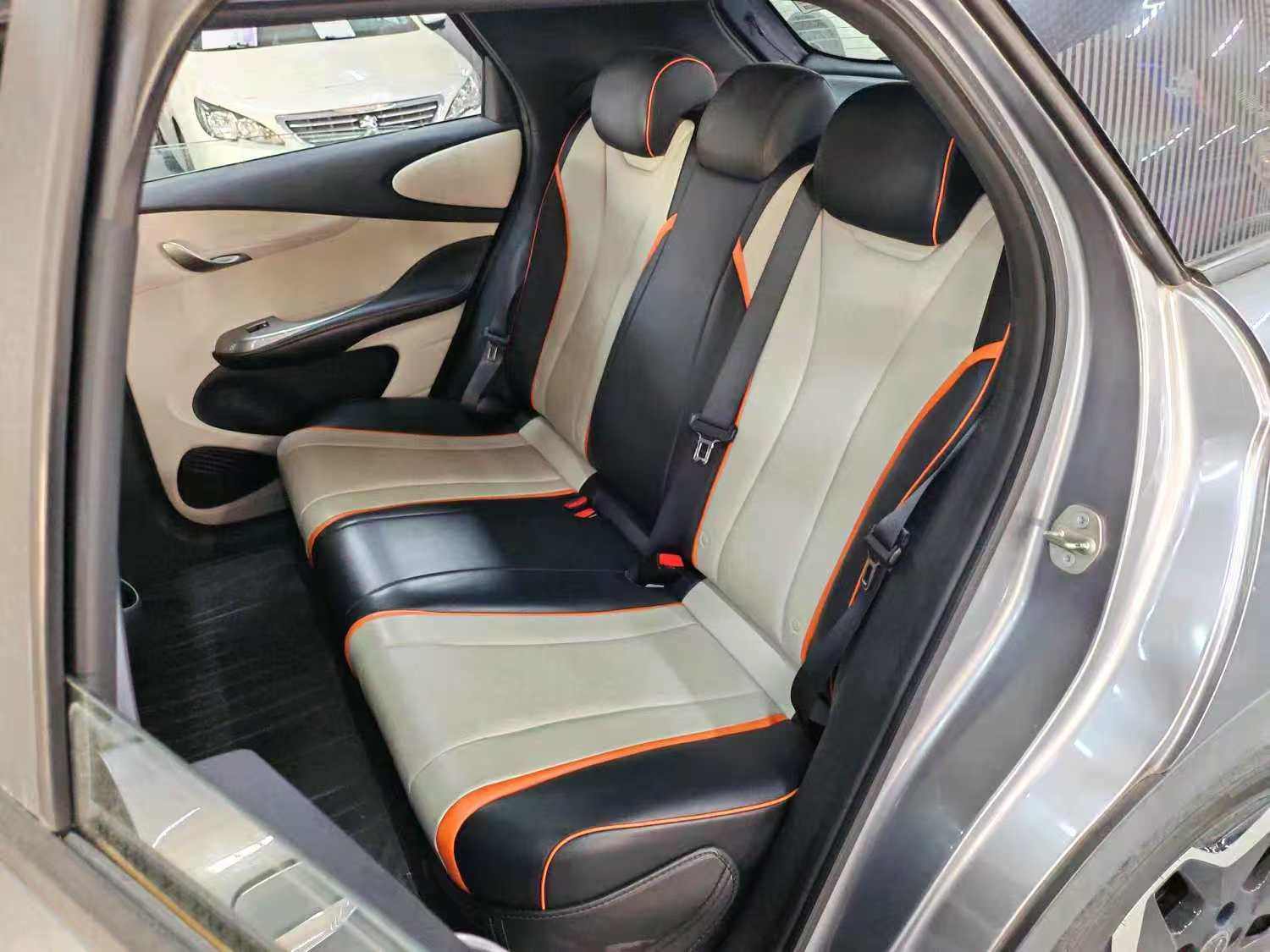 Yichun Xingyue Paipai Car Trading Co., Ltd