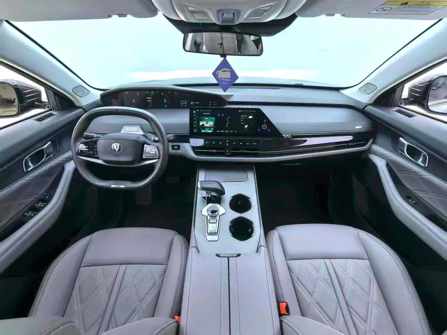 Yichun Xingyue Paipai Car Trading Co., Ltd