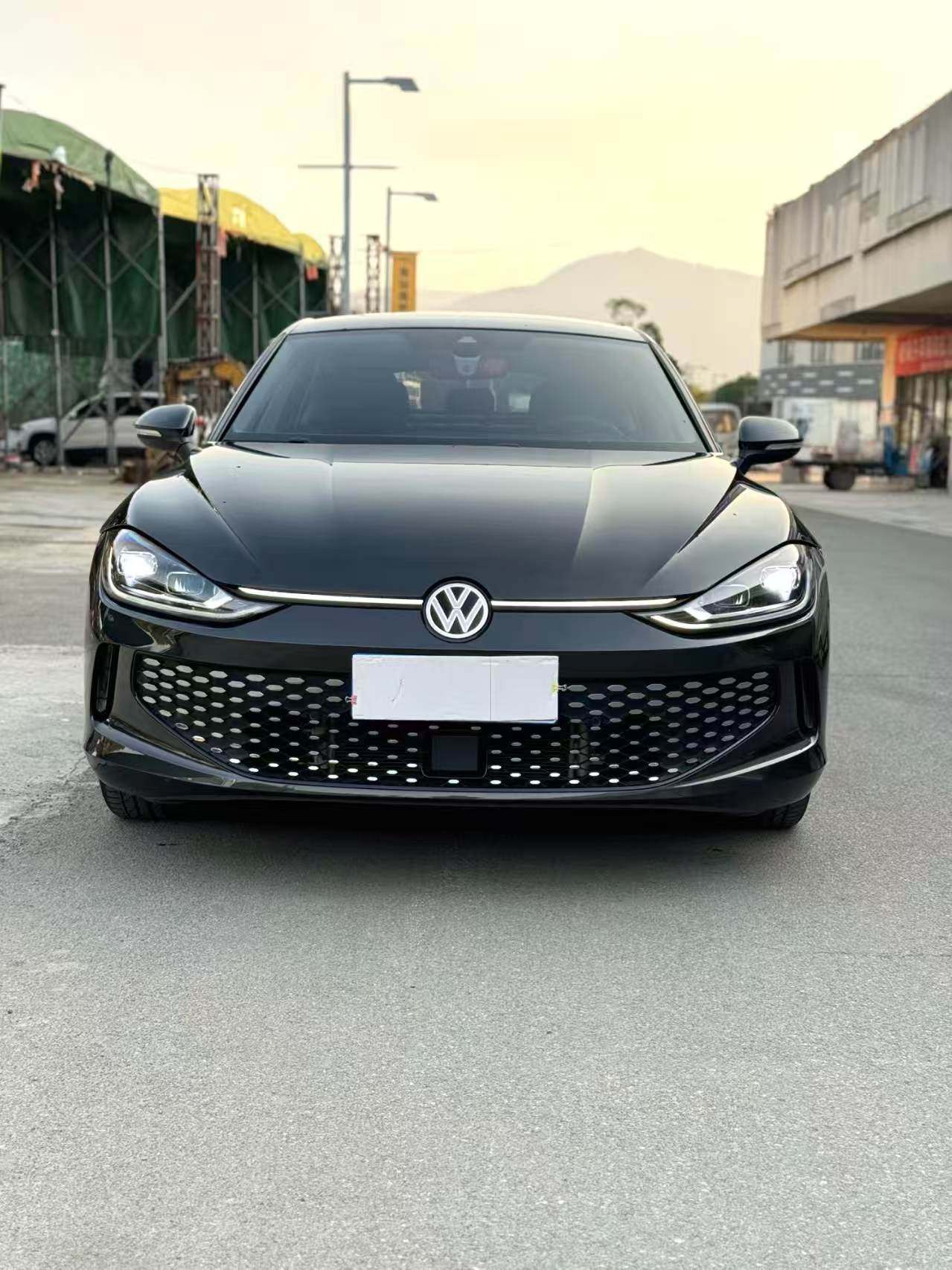 Yichun Xingyue Paipai Car Trading Co., Ltd