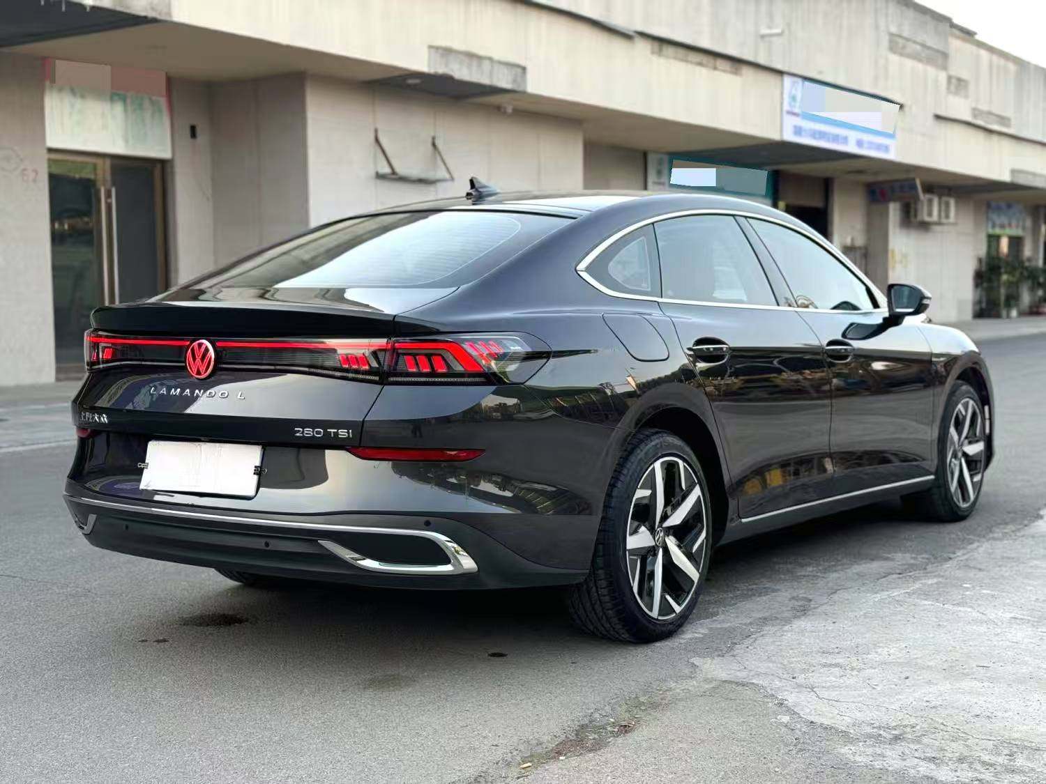 Yichun Xingyue Paipai Car Trading Co., Ltd