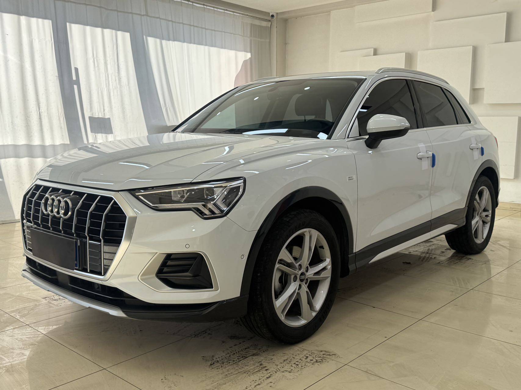 Yichun Xingyue Paipai Car Trading Co., Ltd