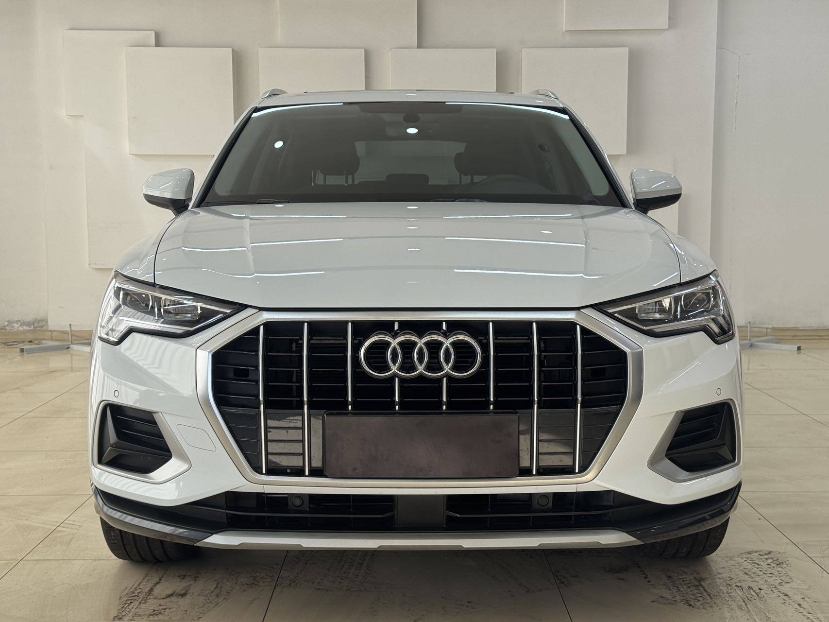 Yichun Xingyue Paipai Car Trading Co., Ltd