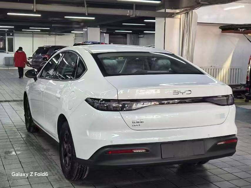 Yichun Xingyue Paipai Car Trading Co., Ltd