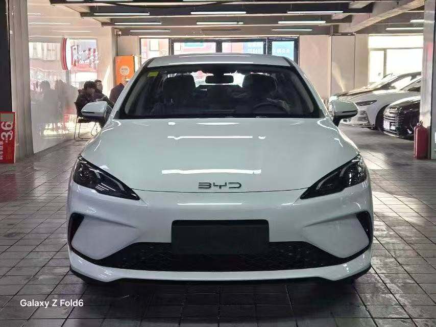 Yichun Xingyue Paipai Car Trading Co., Ltd