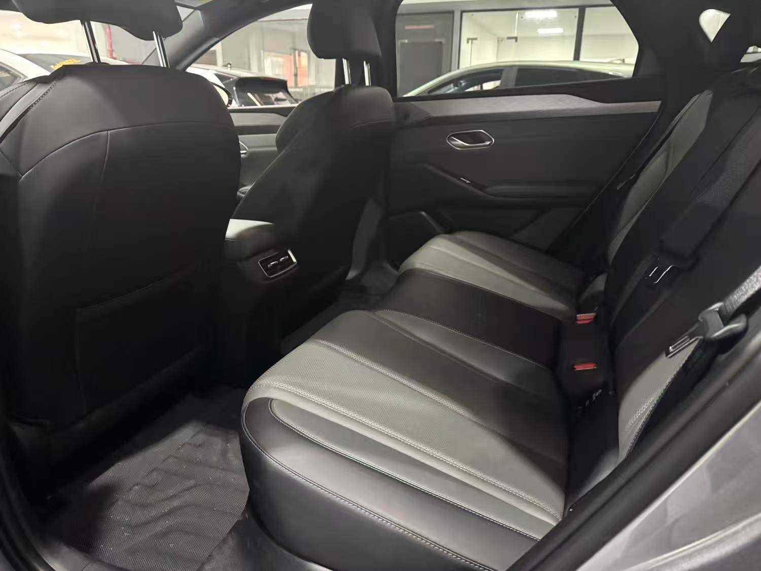 Yichun Xingyue Paipai Car Trading Co., Ltd