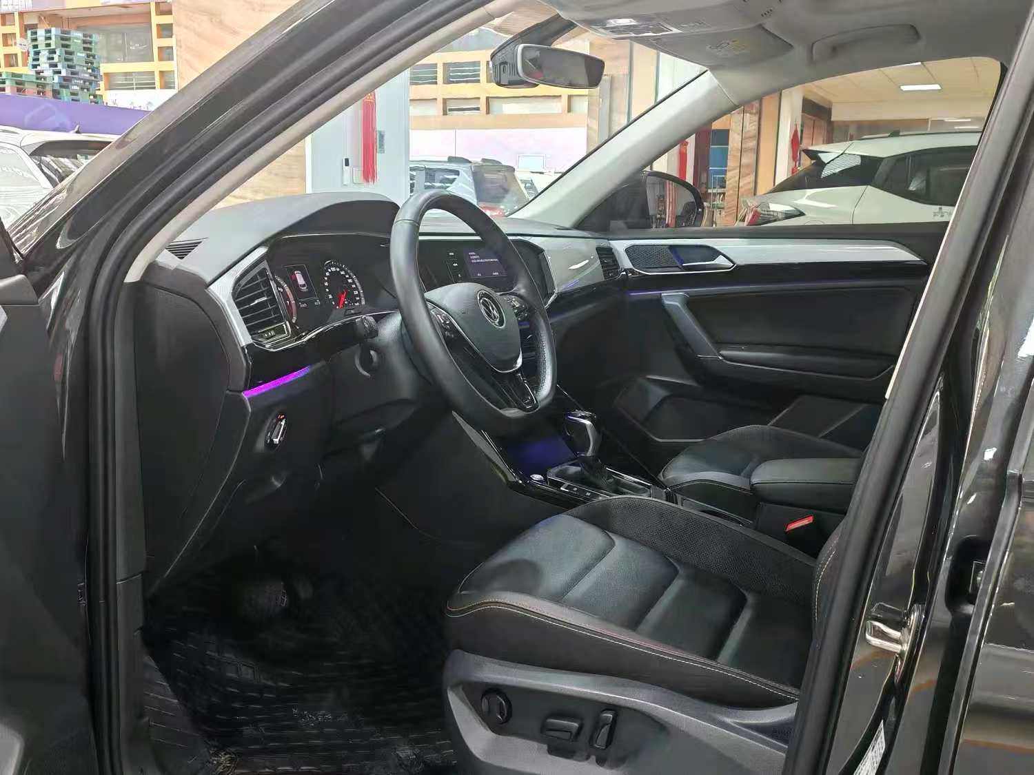 Yichun Xingyue Paipai Car Trading Co., Ltd