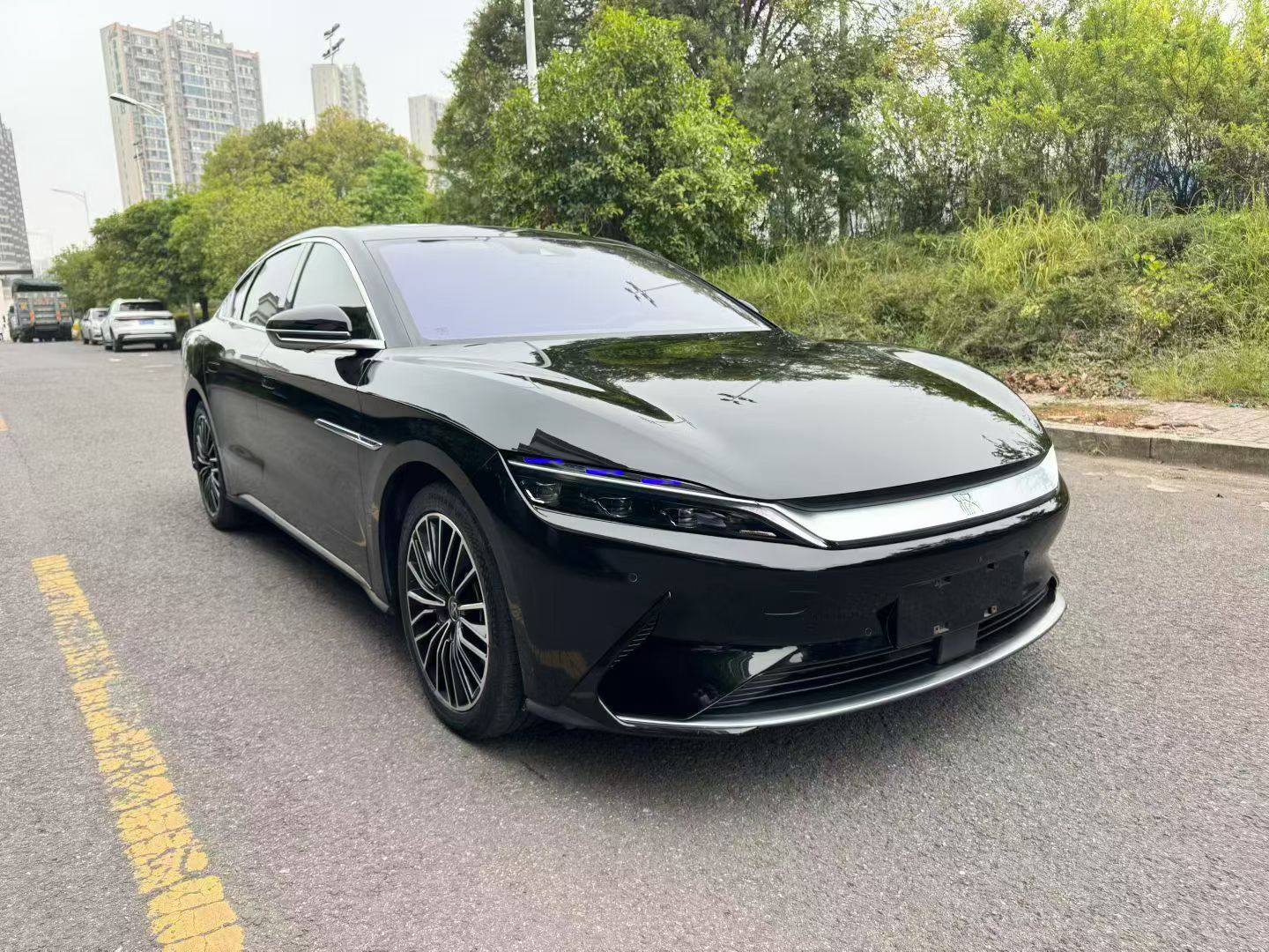 Yichun Xingyue Paipai Car Trading Co., Ltd