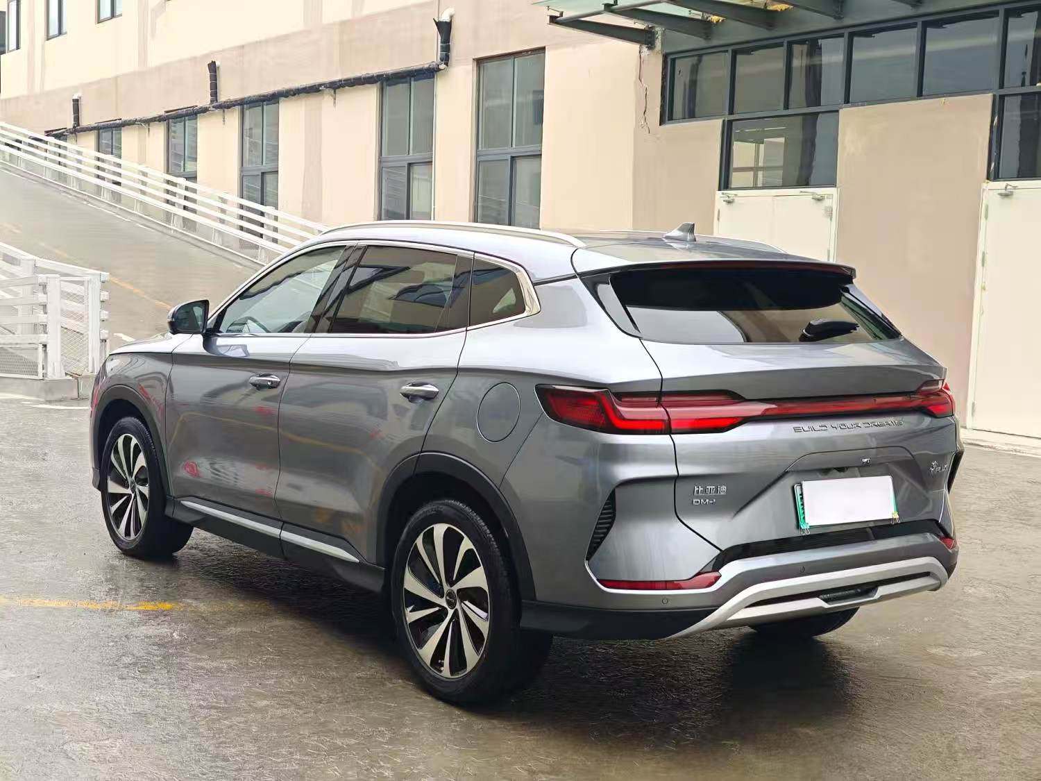 Yichun Xingyue Paipai Car Trading Co., Ltd