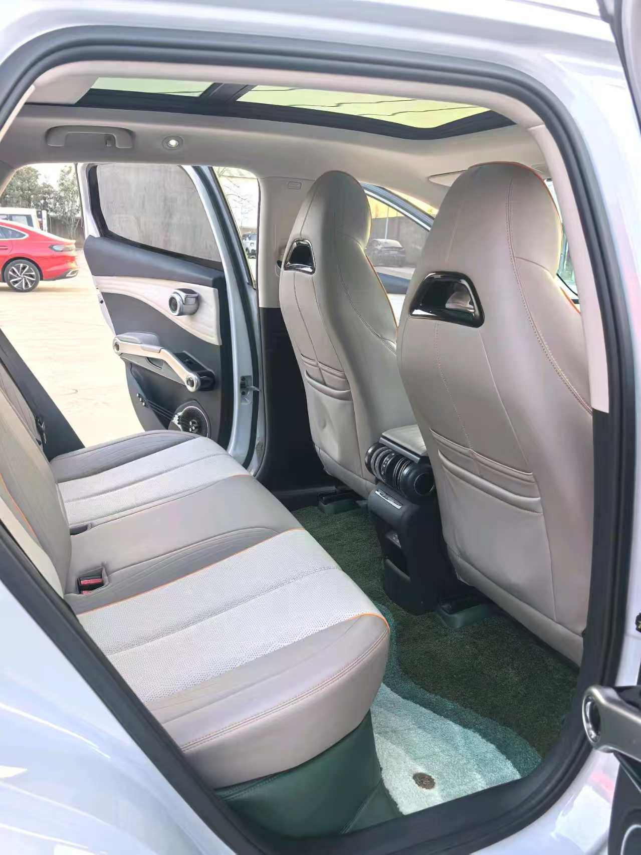 Yichun Xingyue Paipai Car Trading Co., Ltd