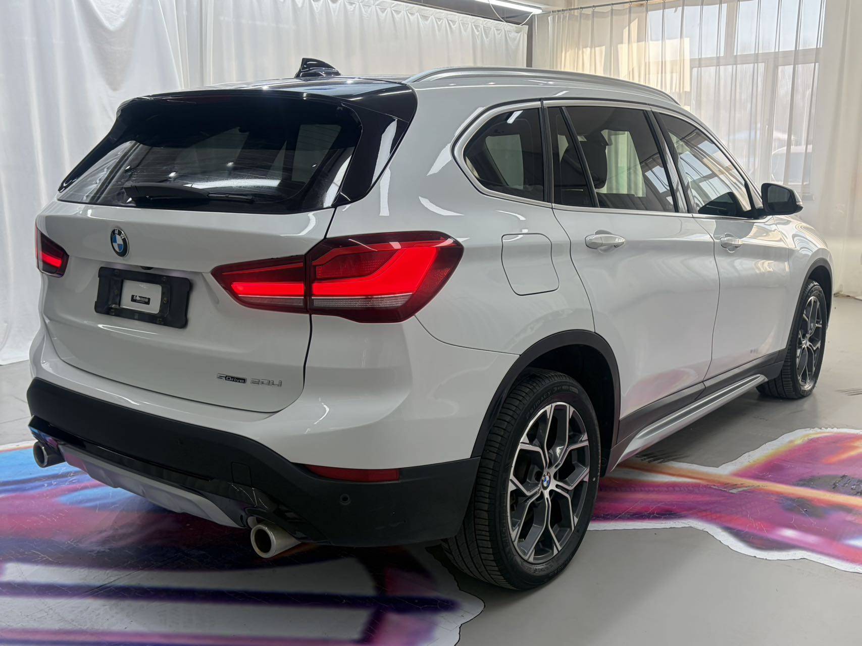 Yichun Xingyue Paipai Car Trading Co., Ltd