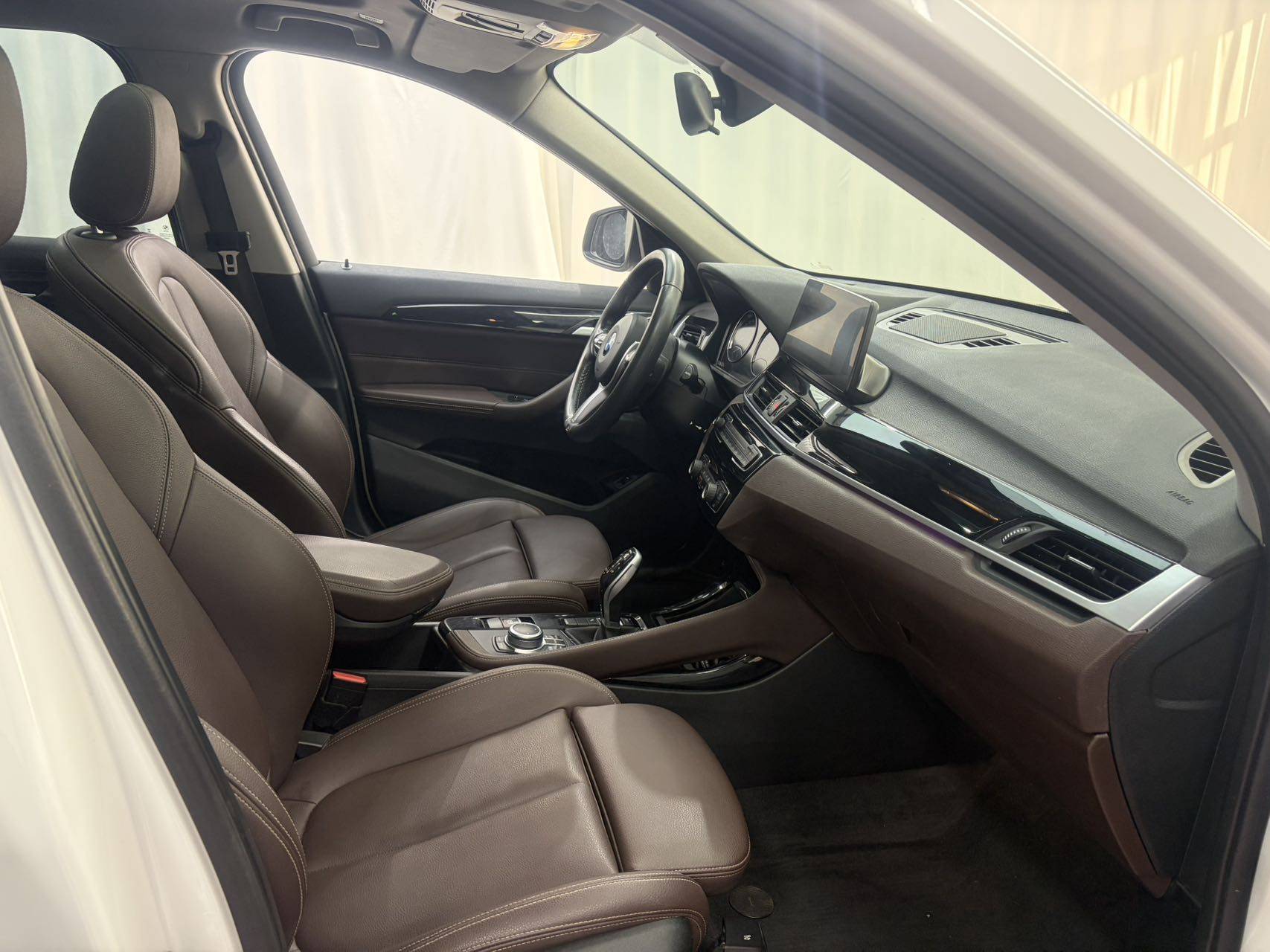 Yichun Xingyue Paipai Car Trading Co., Ltd