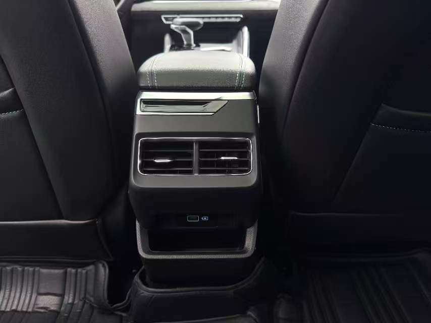 Yichun Xingyue Paipai Car Trading Co., Ltd