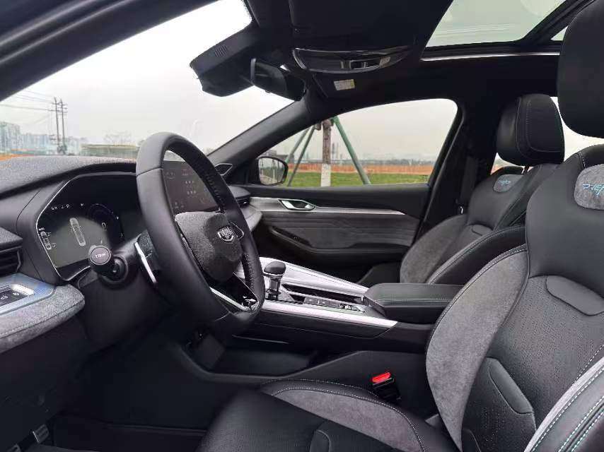 Yichun Xingyue Paipai Car Trading Co., Ltd