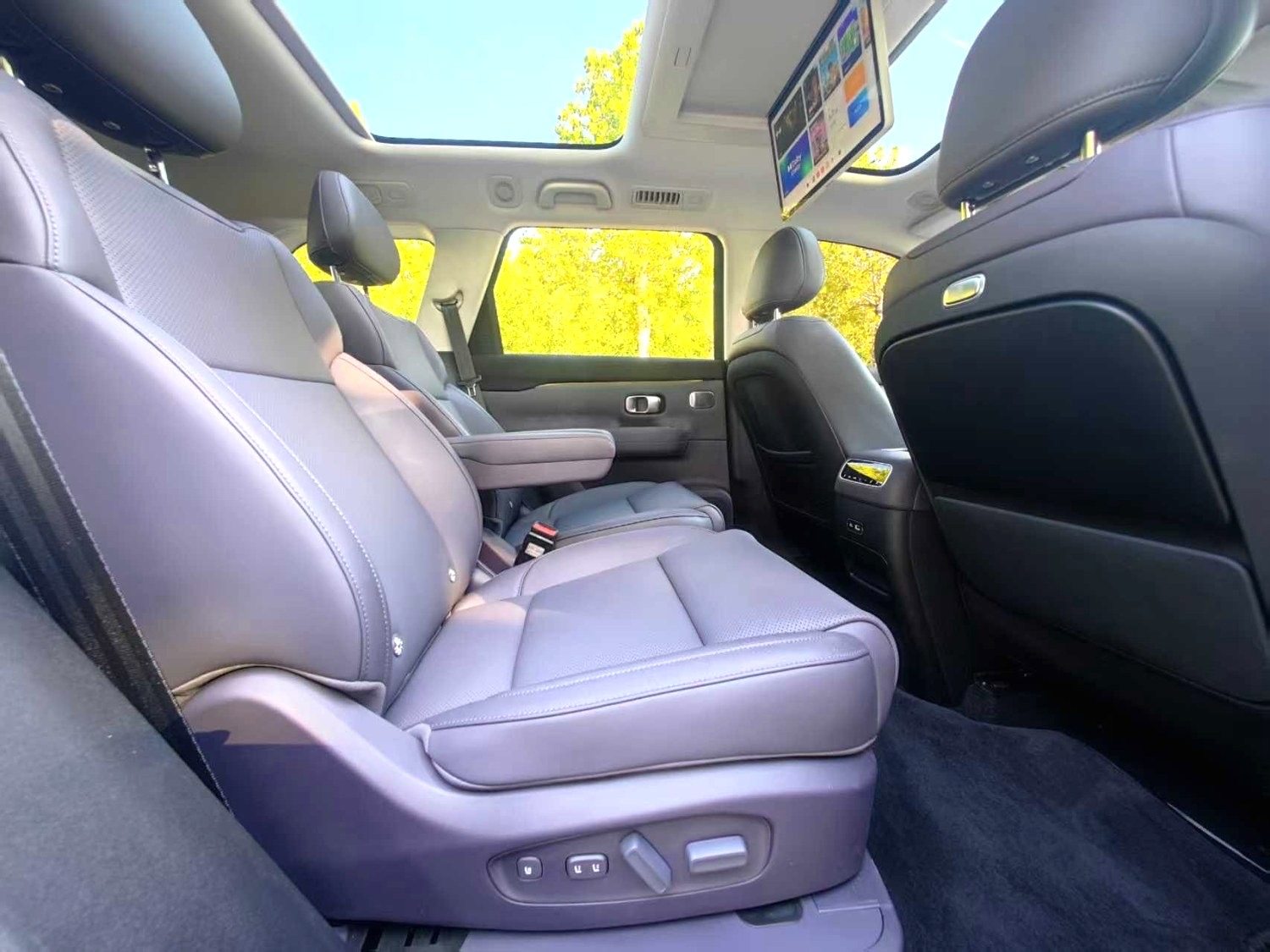 Yichun Xingyue Paipai Car Trading Co., Ltd