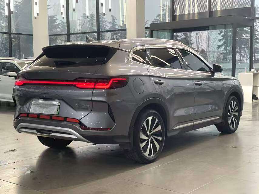 Yichun Xingyue Paipai Car Trading Co., Ltd