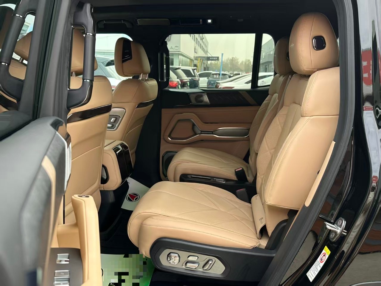 Yichun Xingyue Paipai Car Trading Co., Ltd