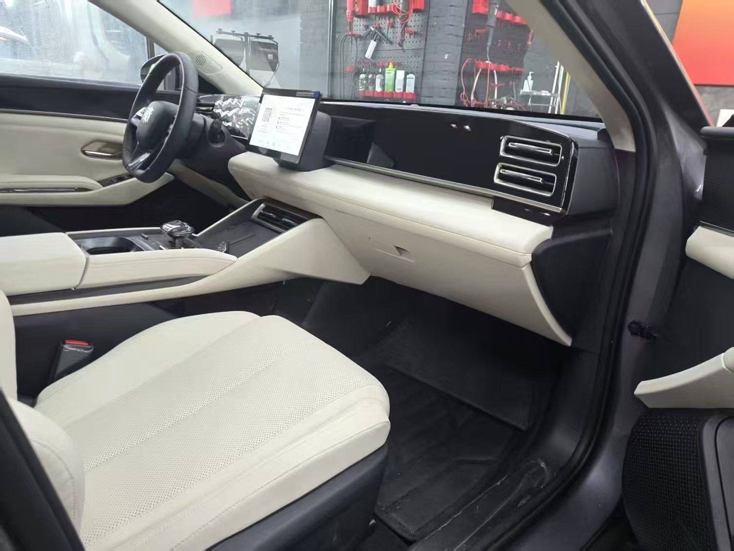 Chengdu Lushengda Automobile Service Co., Ltd.