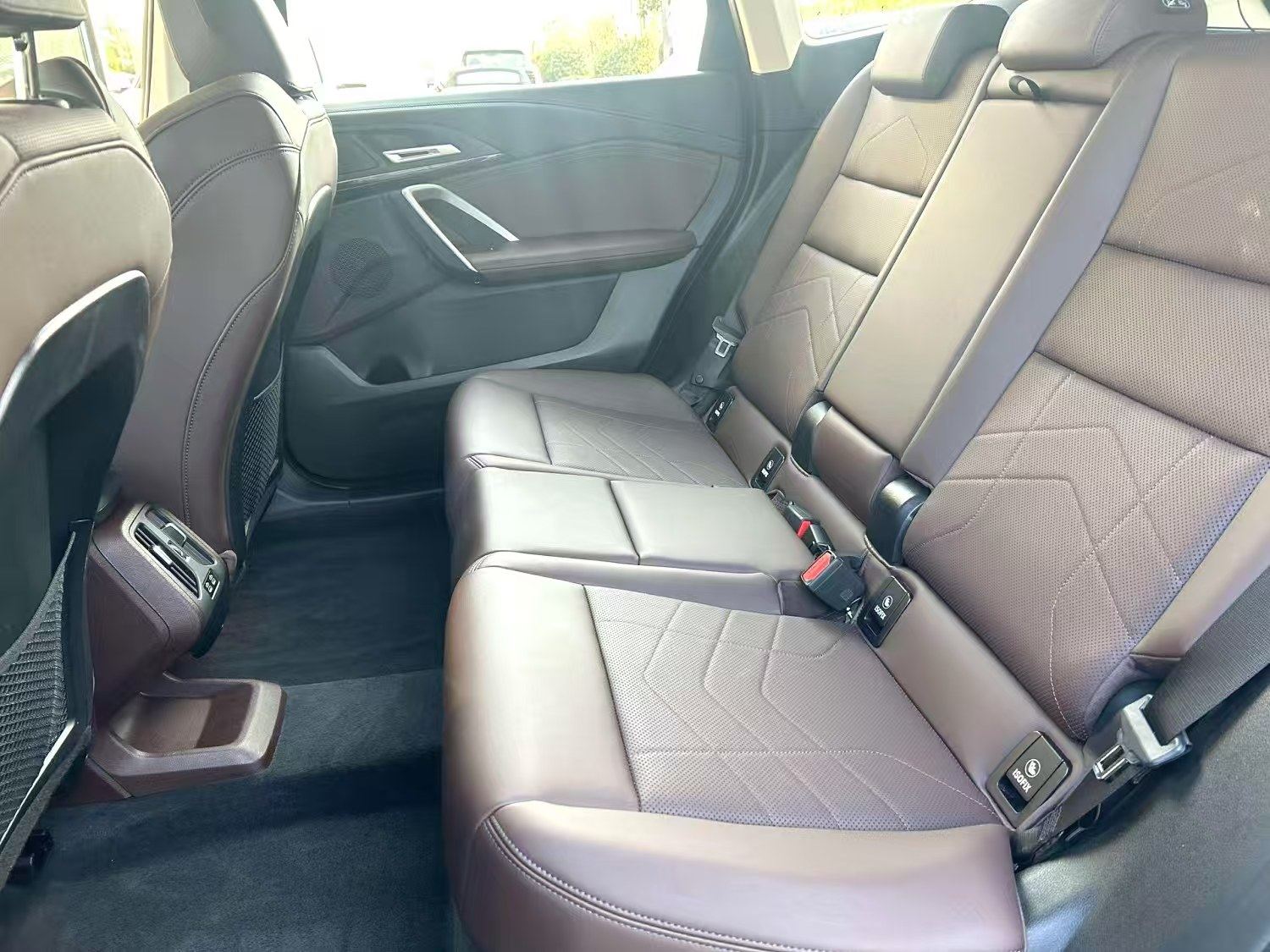 Yichun Xingyue Paipai Car Trading Co., Ltd