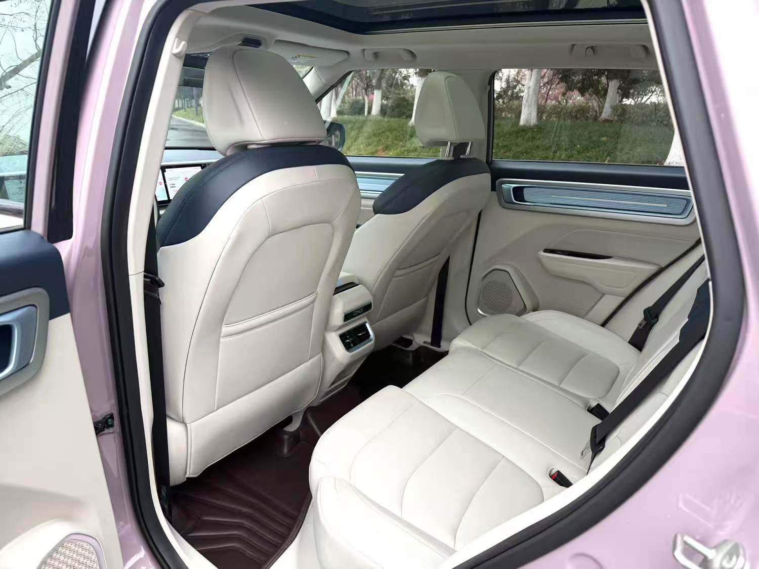 Chengdu Lushengda Automobile Service Co., Ltd.