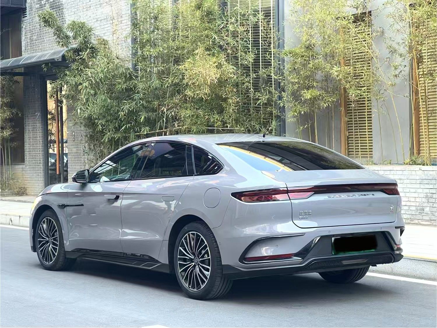 Chengdu Lushengda Automobile Service Co., Ltd.