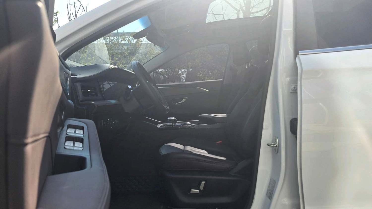 Chengdu Lushengda Automobile Service Co., Ltd.