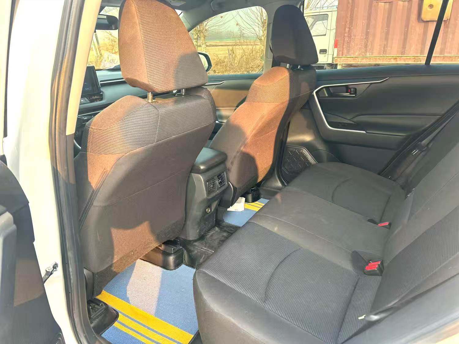 Chengdu Lushengda Automobile Service Co., Ltd.