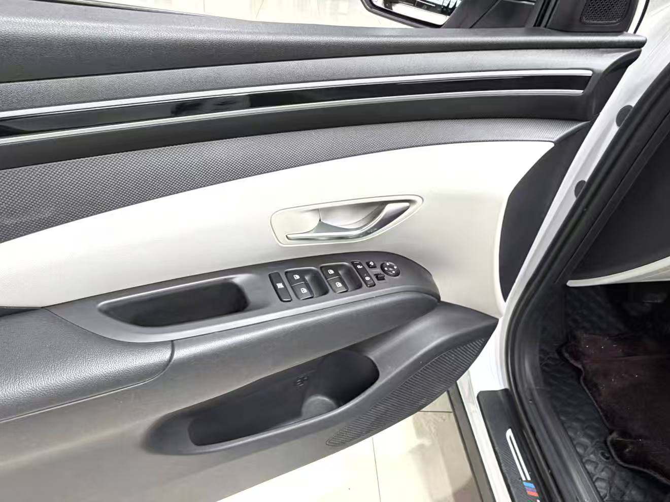 Chengdu Lushengda Automobile Service Co., Ltd.