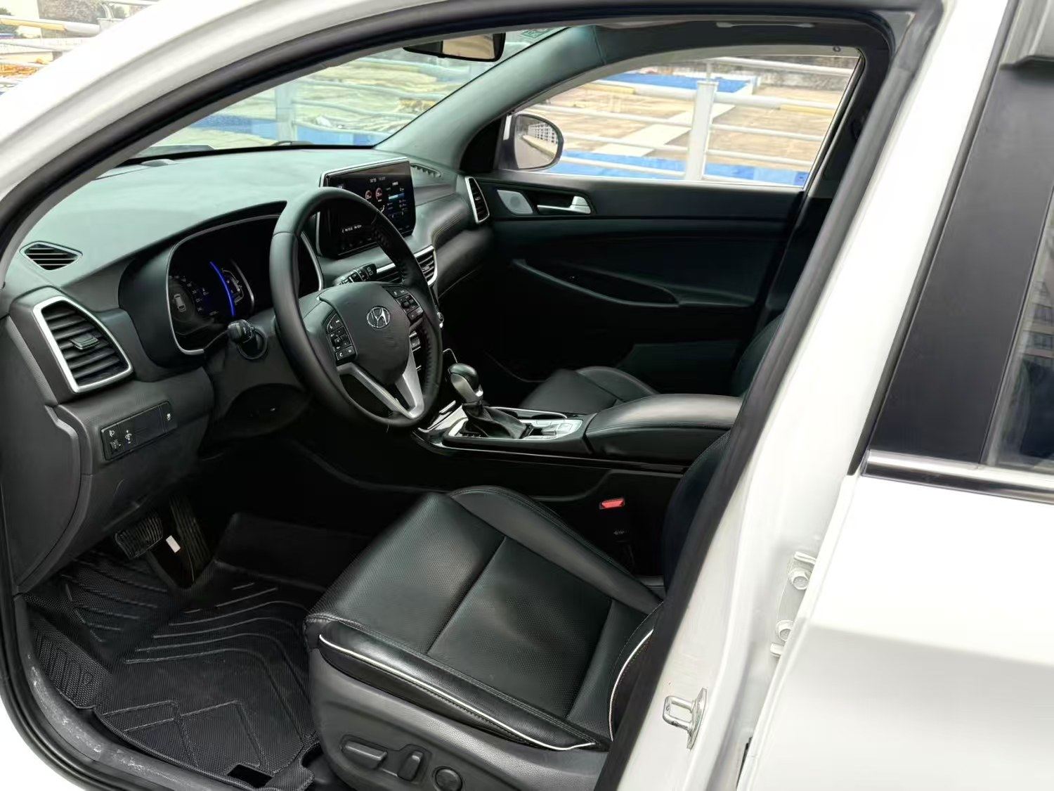 Chengdu Lushengda Automobile Service Co., Ltd.