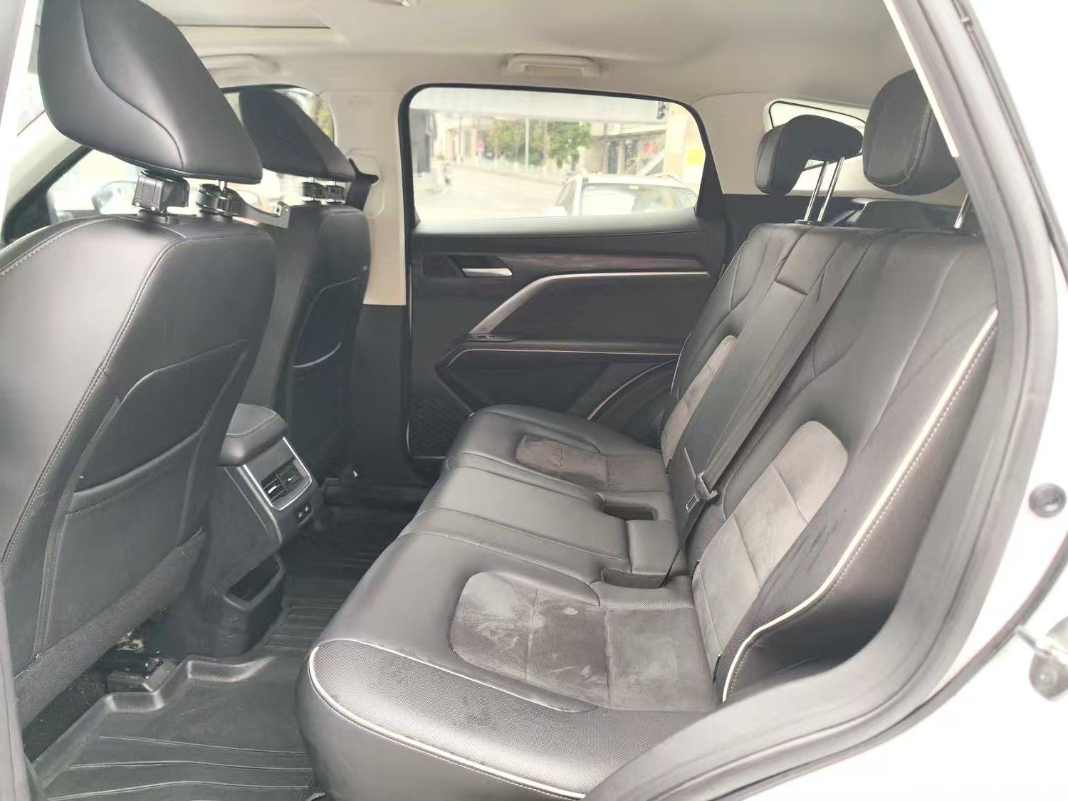 Chengdu Lushengda Automobile Service Co., Ltd.