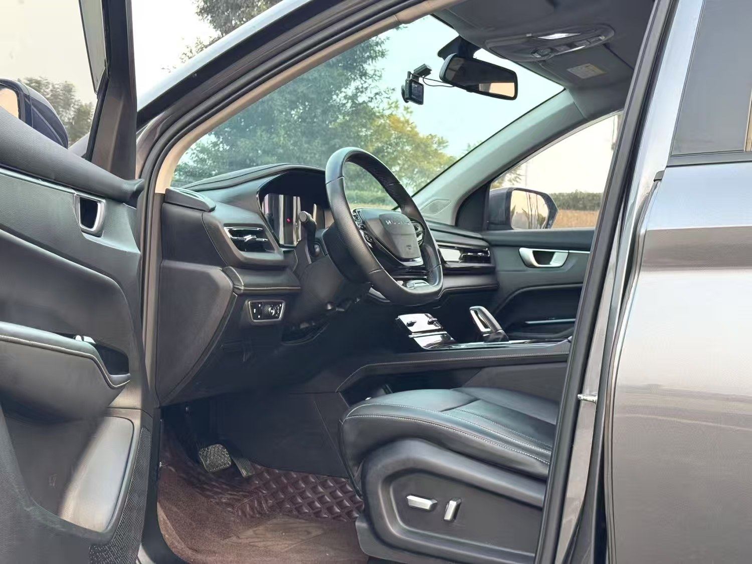 Yichun Xingyue Paipai Car Trading Co., Ltd