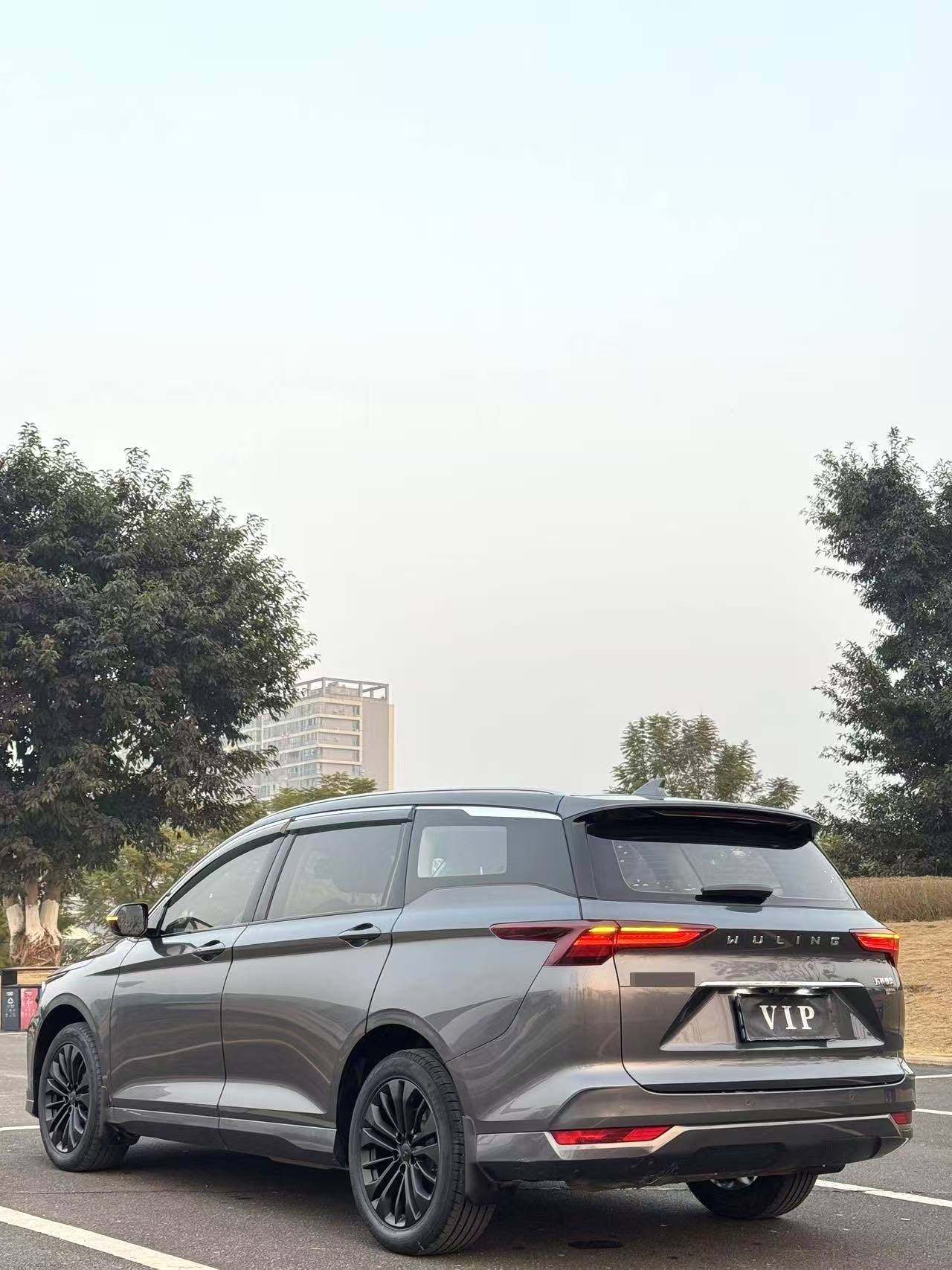 Yichun Xingyue Paipai Car Trading Co., Ltd