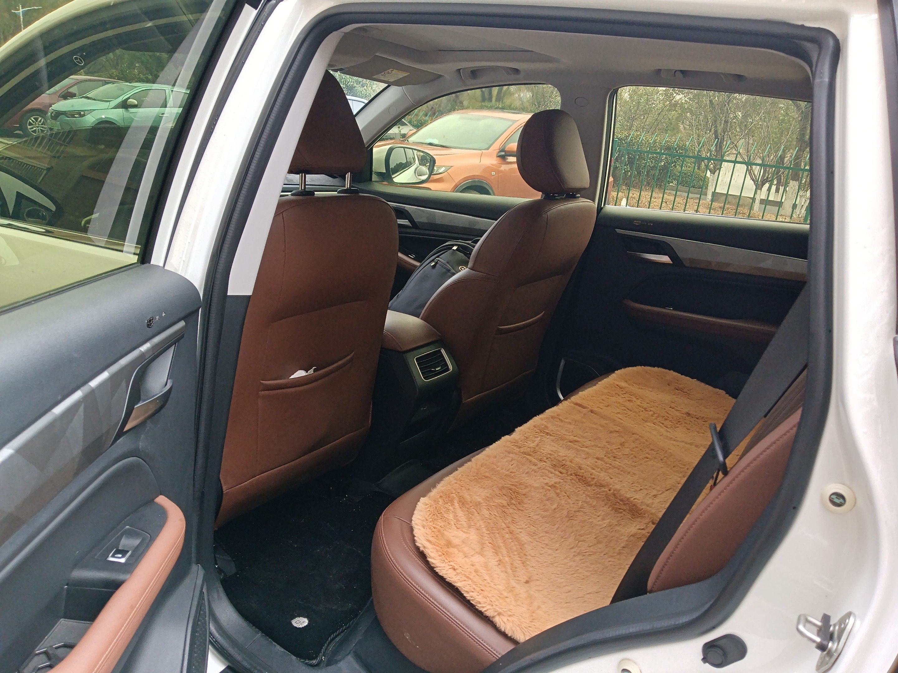 Chengdu Lushengda Automobile Service Co., Ltd.