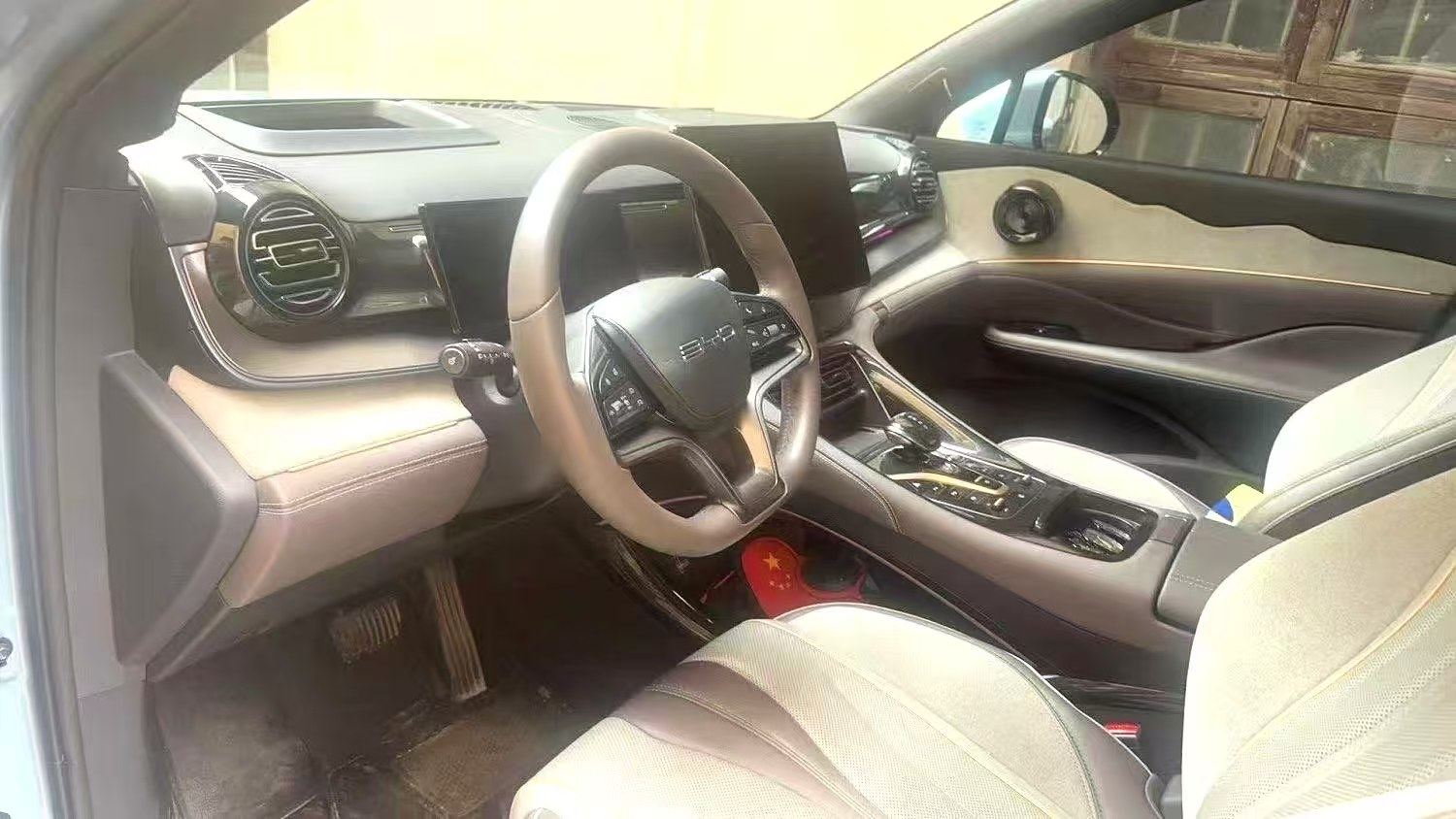 Chengdu Lushengda Automobile Service Co., Ltd.