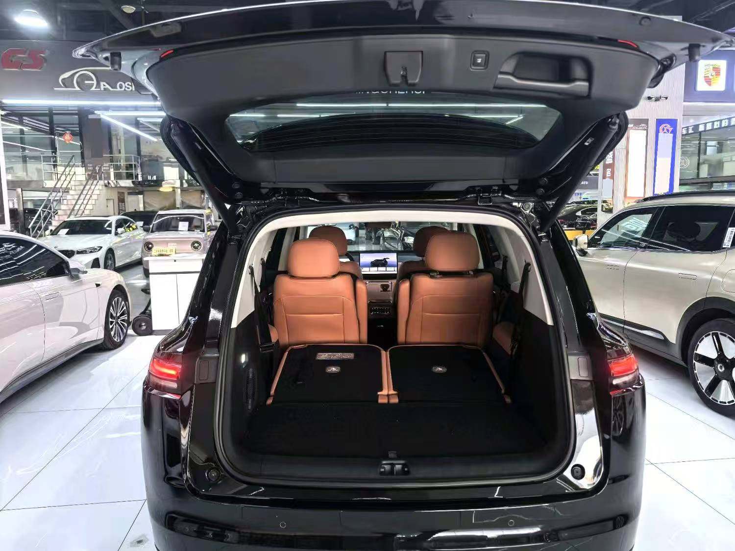 Chengdu Lushengda Automobile Service Co., Ltd.