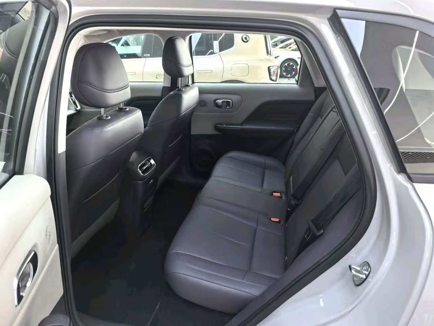 Chengdu Lushengda Automobile Service Co., Ltd.