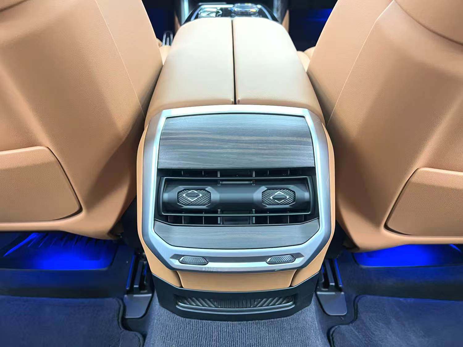 Chengdu Lushengda Automobile Service Co., Ltd.