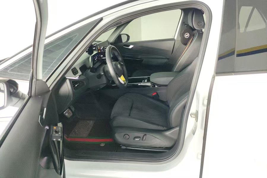 Chengdu Lushengda Automobile Service Co., Ltd.