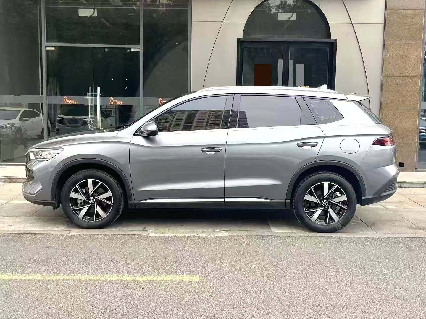 Chengdu Lushengda Automobile Service Co., Ltd.