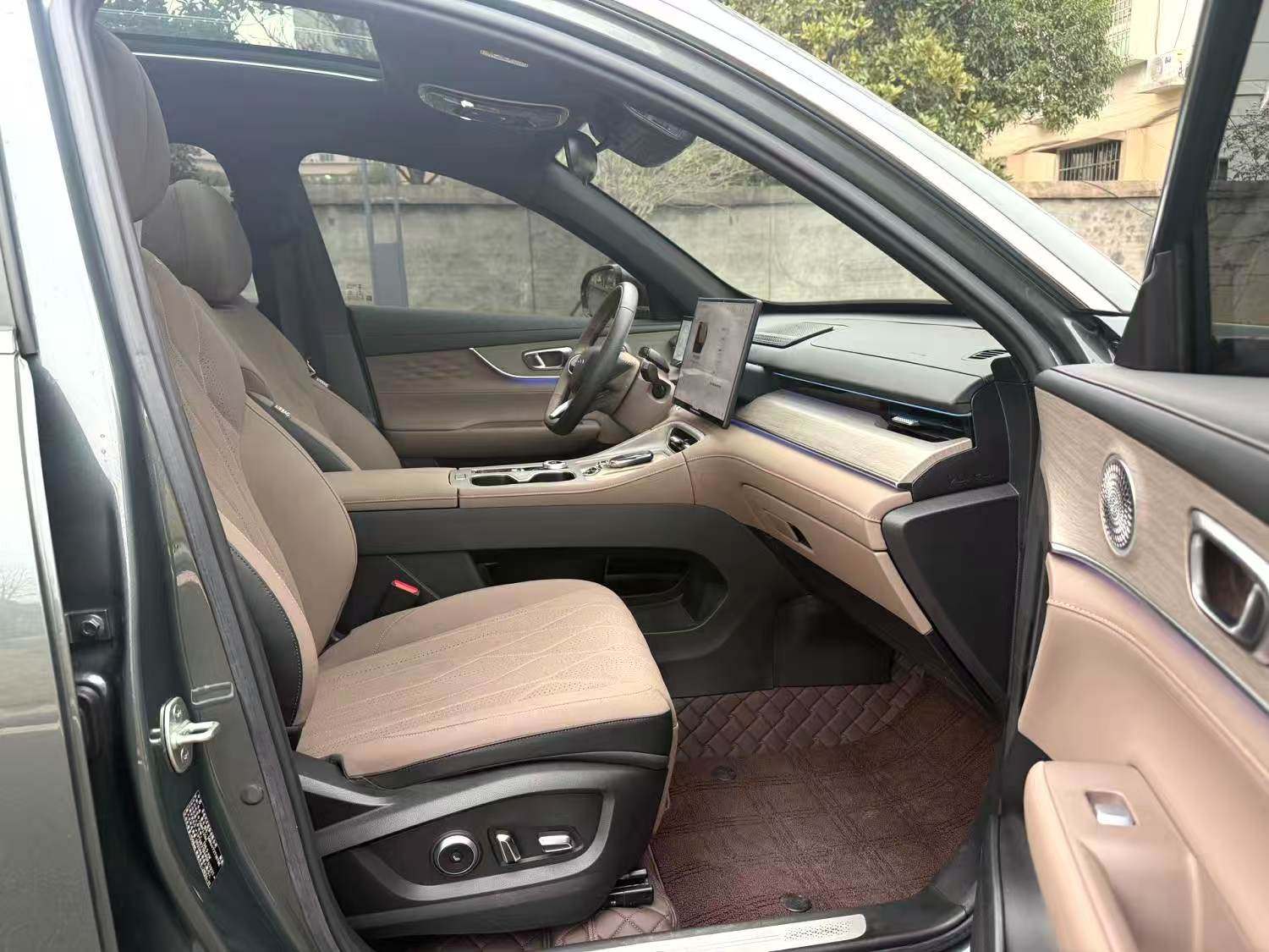 Chengdu Lushengda Automobile Service Co., Ltd.