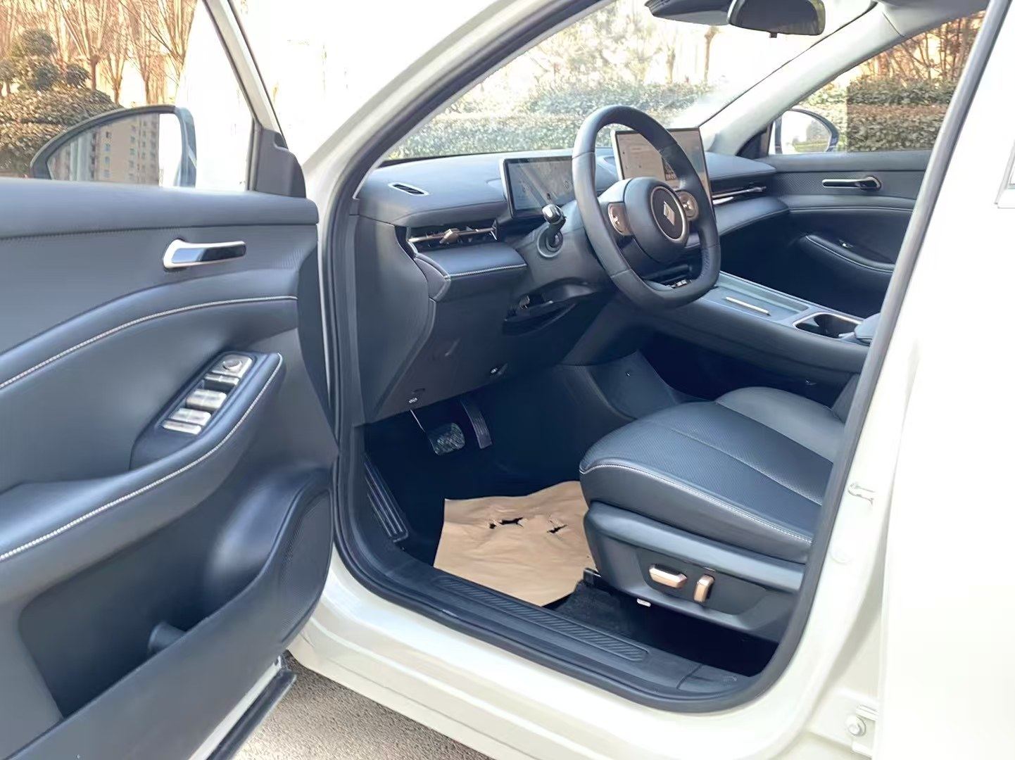 Chengdu Lushengda Automobile Service Co., Ltd.