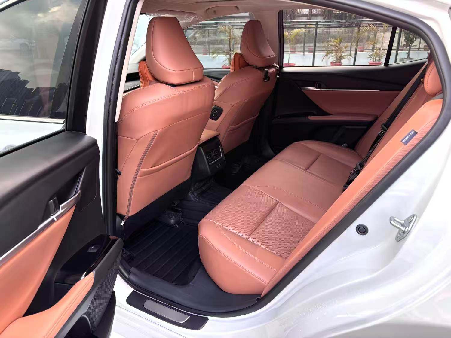 Chengdu Lushengda Automobile Service Co., Ltd.