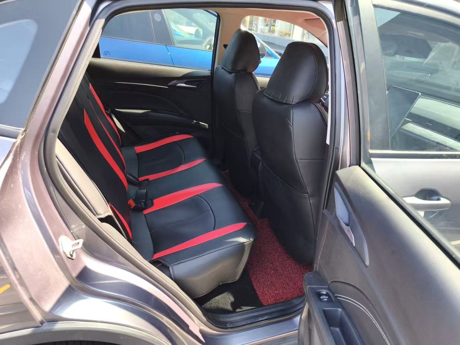 Chengdu Lushengda Automobile Service Co., Ltd.