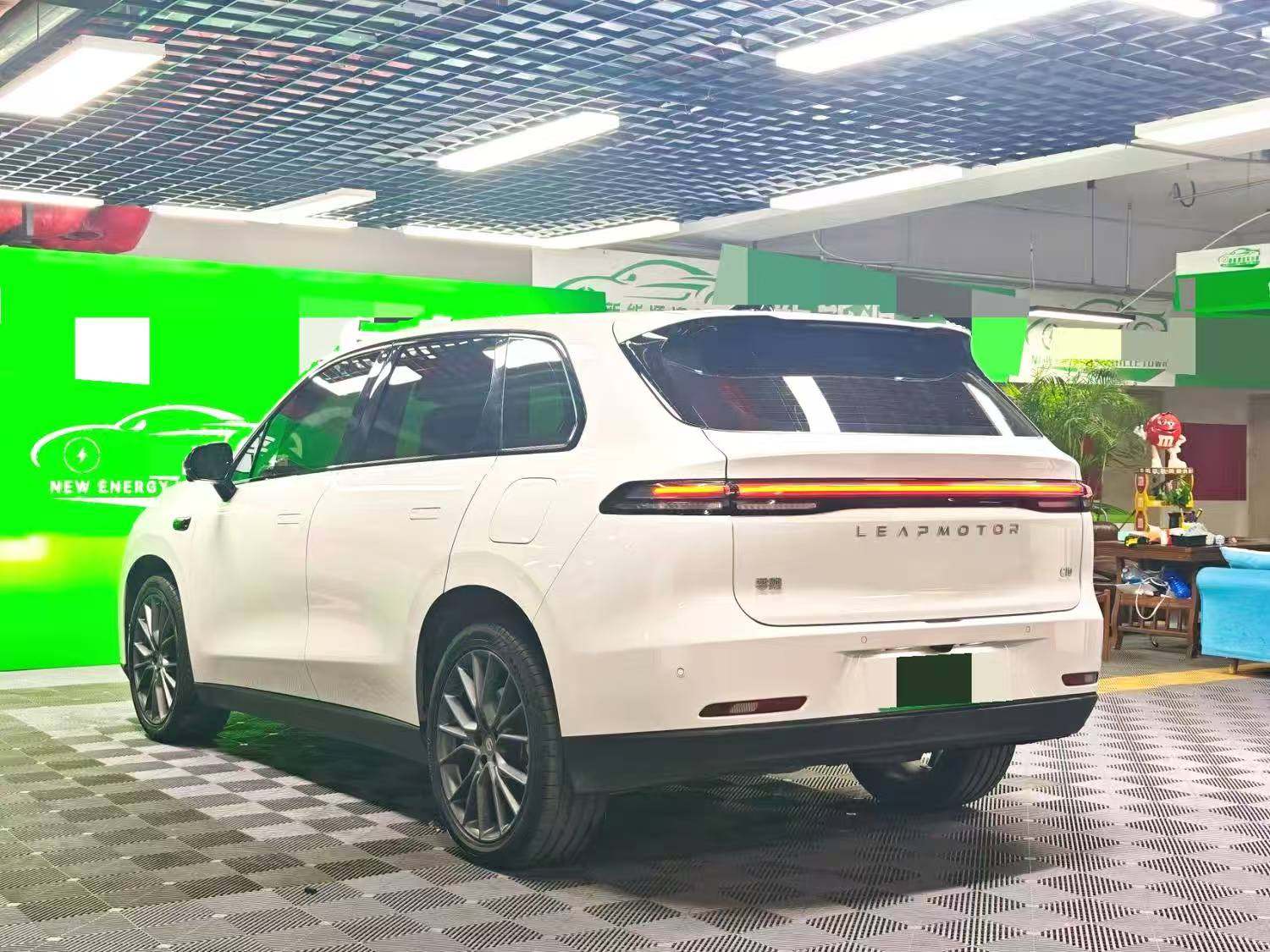 Chengdu Lushengda Automobile Service Co., Ltd.