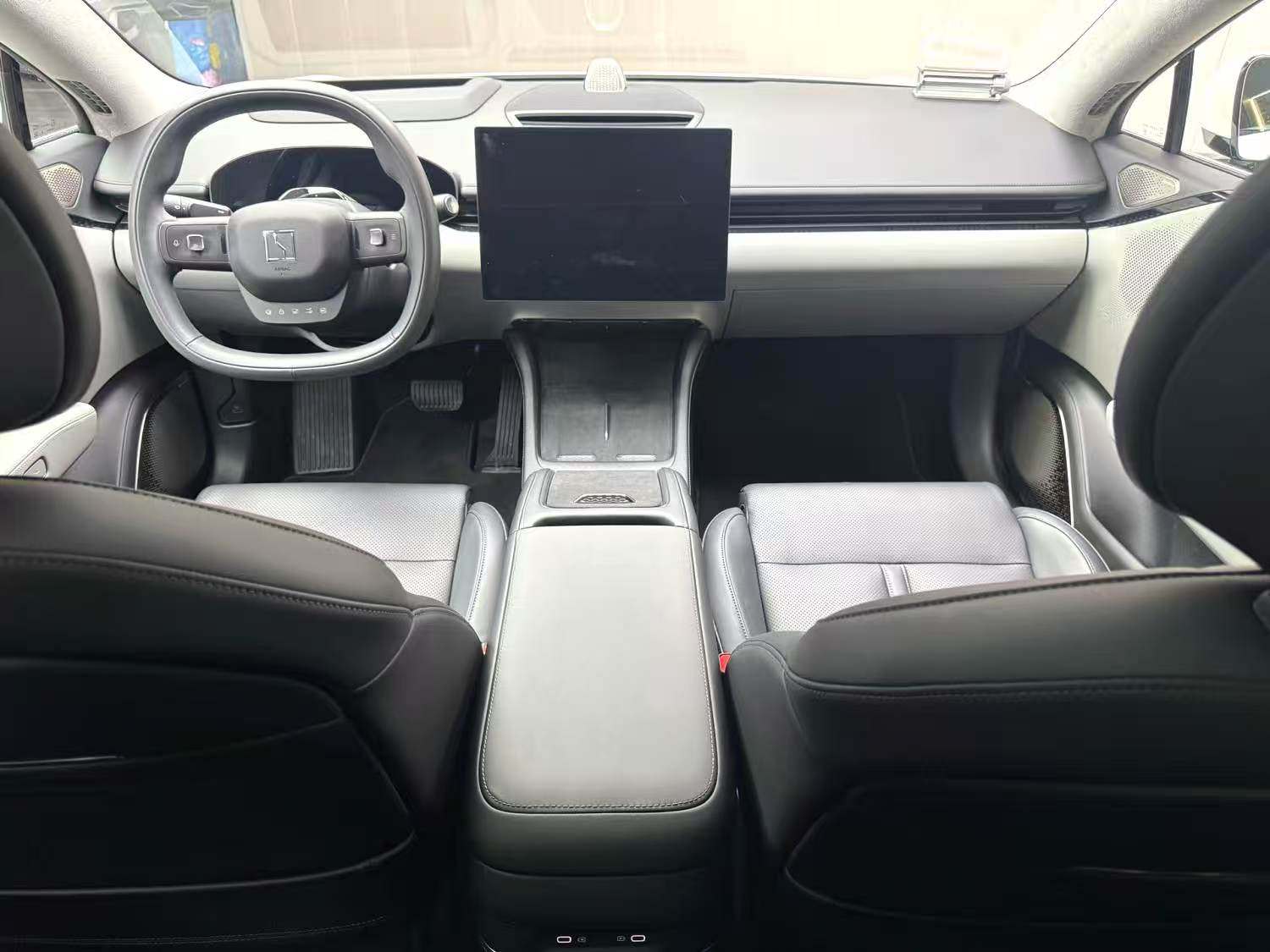 Chengdu Lushengda Automobile Service Co., Ltd.