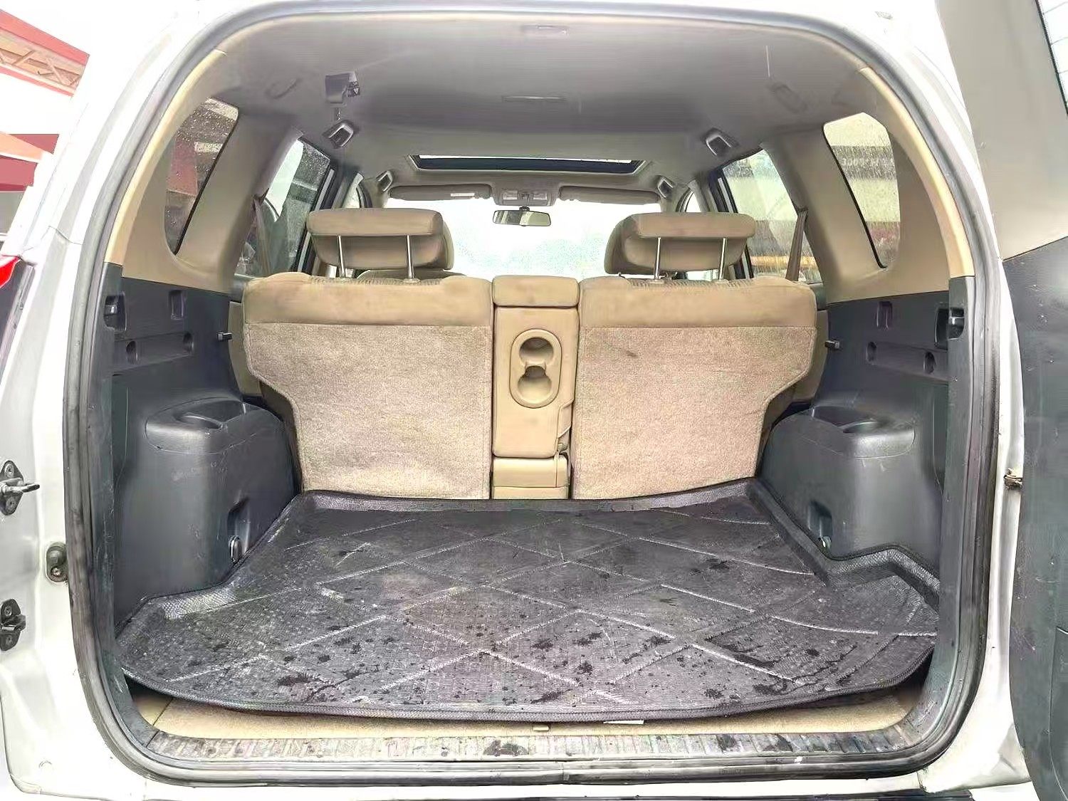 Chengdu Lushengda Automobile Service Co., Ltd.