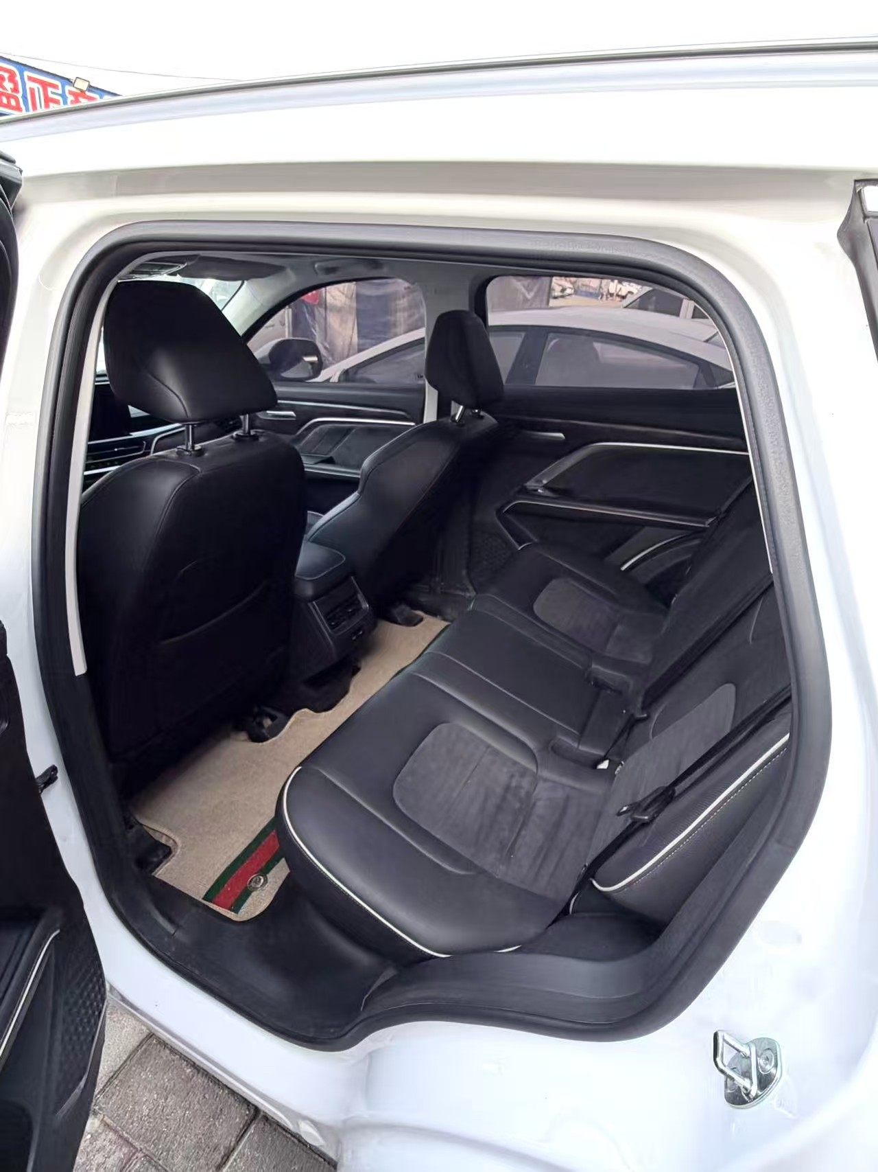 Chengdu Lushengda Automobile Service Co., Ltd.