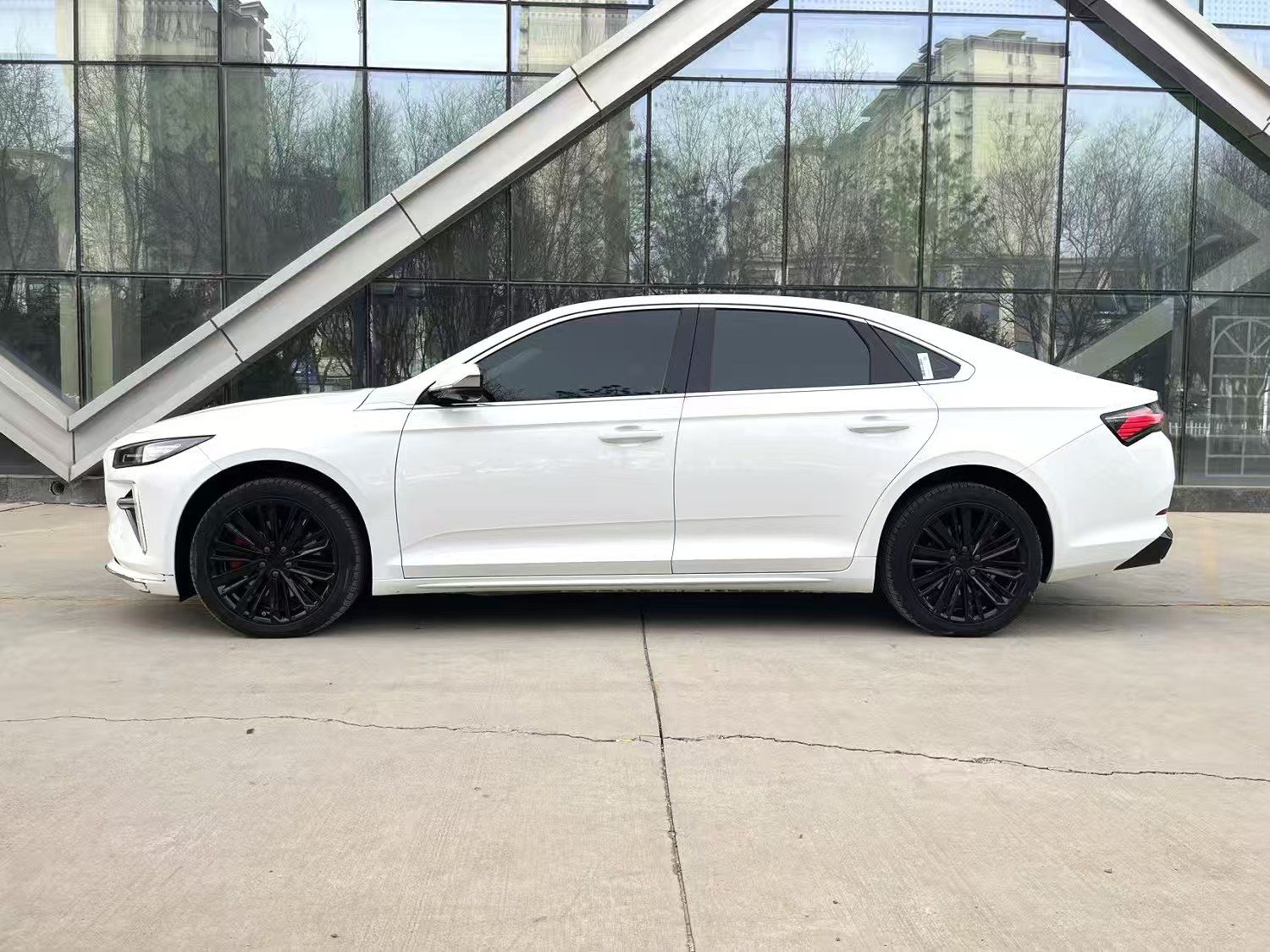 Chengdu Lushengda Automobile Service Co., Ltd.