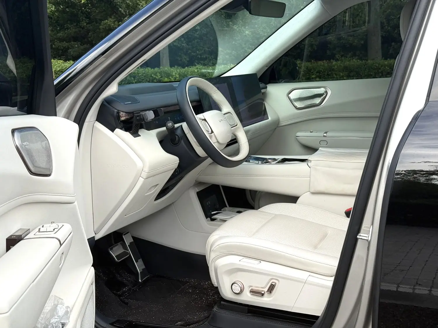 Chengdu Lushengda Automobile Service Co., Ltd.